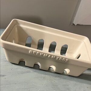 Beekman 1802 Ivory Ceramic Holder
